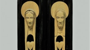 62. God's Mother Mary with her Son. Lime. 76 x 35.